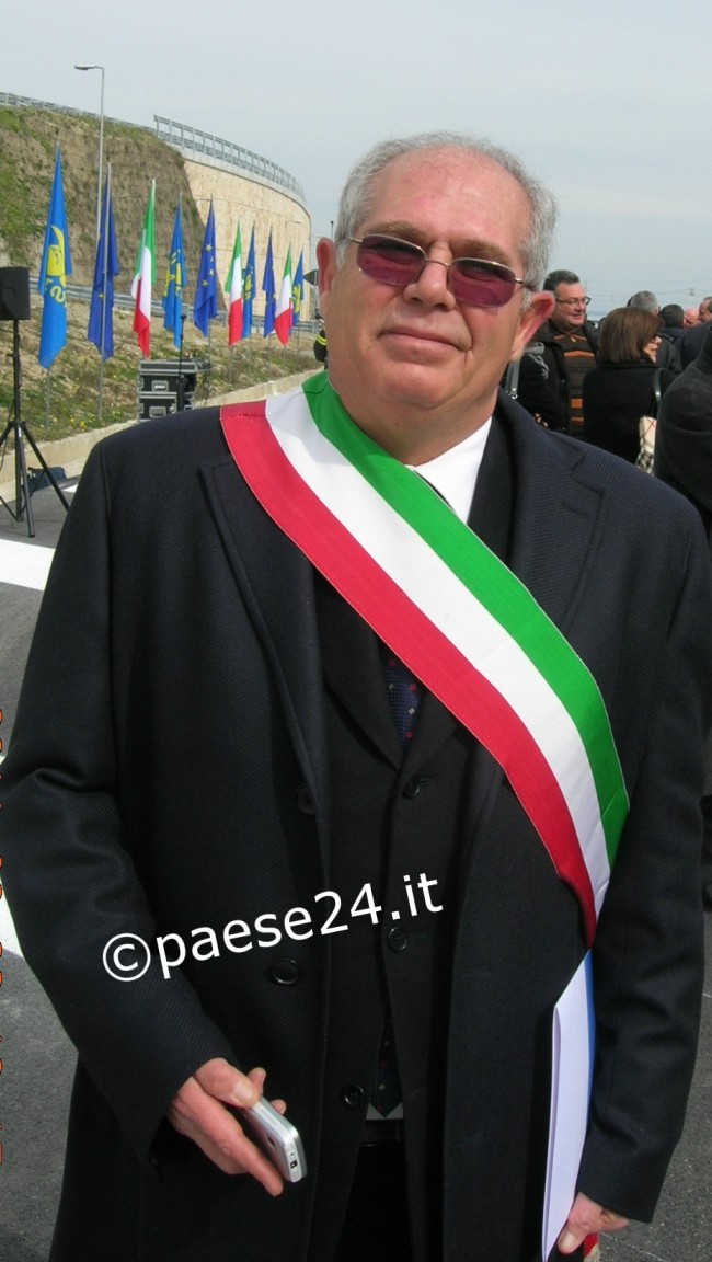 Montegiordano, mozione di sfiducia nei confronti del sindaco. Firmano sei consiglieri Montegiordano, mozione di sfiducia nei confronti del sindaco. Firmano sei consiglieri