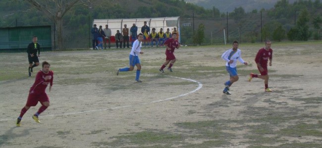 Calcio, parte anche la Terza categoria. Subito colpaccio del Cerchiara ad Albidona Calcio, parte anche la Terza categoria. Subito colpaccio del Cerchiara ad Albidona
