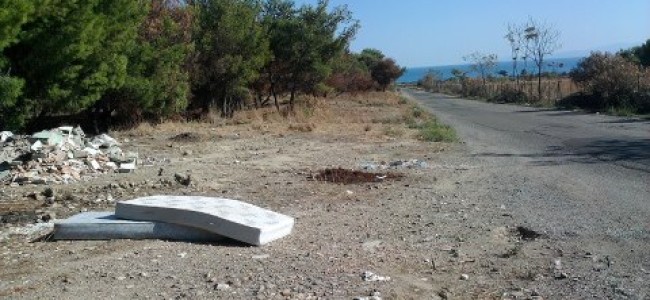 Trebisacce, problema ambiente. Tutte le difficoltà della raccolta “porta a porta” Trebisacce, problema ambiente. Tutte le difficoltà della raccolta “porta a porta”