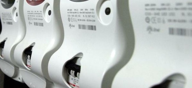 Sibari, finalmente l’energia elettrica nel quartiere delle case popolari Sibari, finalmente l’energia elettrica nel quartiere delle case popolari