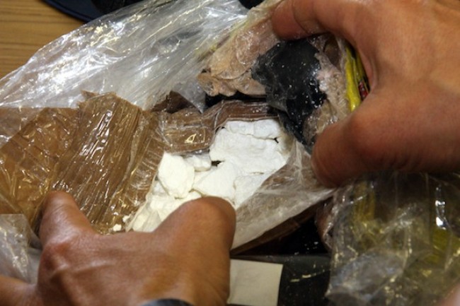 Corigliano. Nascondeva cocaina nello scooter, arrestato Corigliano. Nascondeva cocaina nello scooter, arrestato