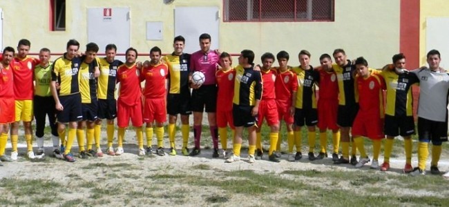 Calcio, ultima giornata 3^ categoria. Oriolo e Sibari vogliono la finale play off. Rocca fuori Calcio, ultima giornata 3^ categoria. Oriolo e Sibari vogliono la finale play off. Rocca fuori