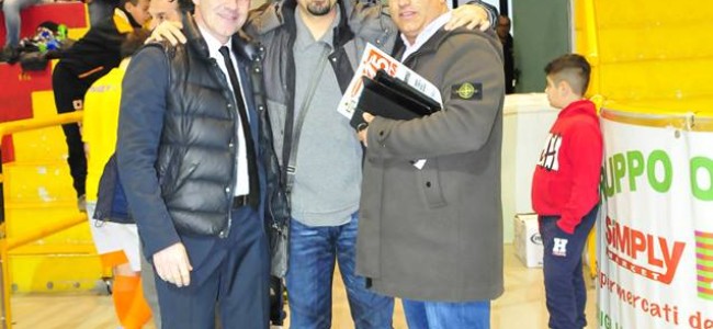 Futsal A2, Olivieri (Corigliano) suona la carica: «Con l’Orte voglio palasport pieno per la rimonta» Futsal A2, Olivieri (Corigliano) suona la carica: «Con l’Orte voglio palasport pieno per la rimonta»