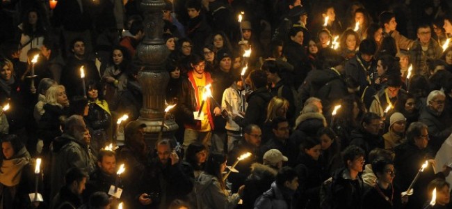 Sibari, fiaccolata per ricordare Fazio Cirolla. Ucciso dalla mafia cinque anni fa Sibari, fiaccolata per ricordare Fazio Cirolla. Ucciso dalla mafia cinque anni fa