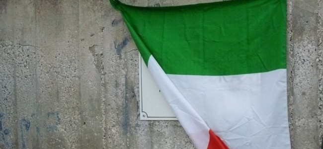 Sibari non dimentica il “suo” geometra, una strada intitolata a Saverio Lo Caso Sibari non dimentica il “suo” geometra, una strada intitolata a Saverio Lo Caso