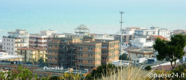 Oliverio promette riapertura ospedale di Trebisacce Oliverio promette riapertura ospedale di Trebisacce