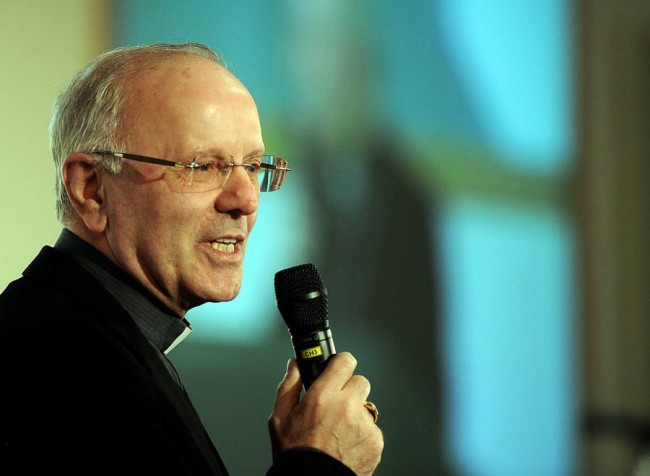 Rete sociale per la legalità. Cgil Pollino-Sibaritide-Tirreno incontra mons. Galantino Rete sociale per la legalità. Cgil Pollino-Sibaritide-Tirreno incontra mons. Galantino