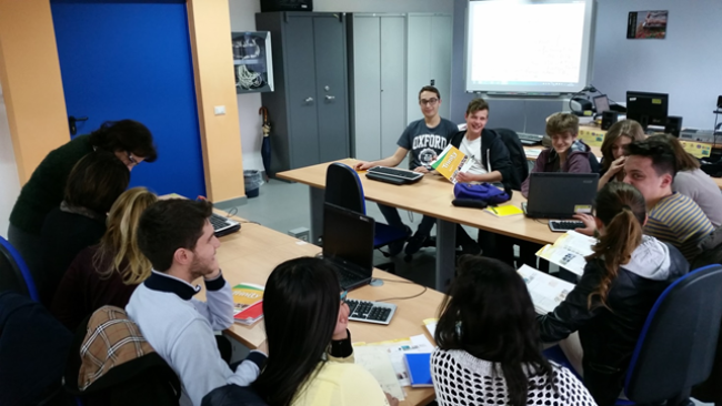 All’I.I.S. di Castrolibero il turismo parla inglese All’I.I.S. di Castrolibero il turismo parla inglese