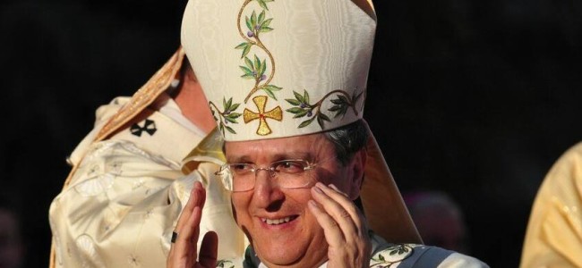 La Diocesi di Cassano abbraccia il nuovo vescovo La Diocesi di Cassano abbraccia il nuovo vescovo