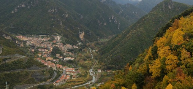Un premio per i cittadini di Orsomarso lungo il filo della memoria Un premio per i cittadini di Orsomarso lungo il filo della memoria