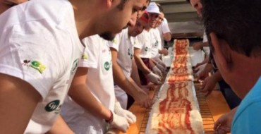 E’ calabrese la pizza più lunga del mondo E’ calabrese la pizza più lunga del mondo