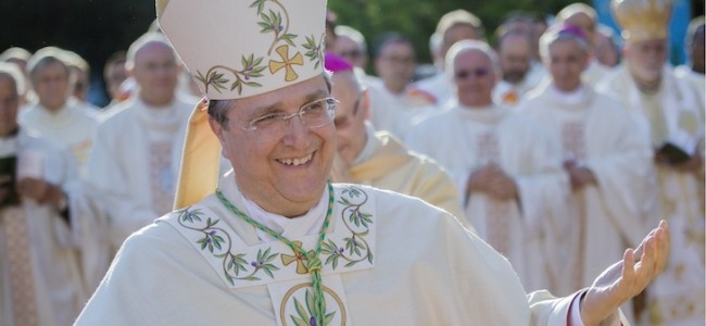 Castrovillari, il Vescovo in carcere per confessare alcuni detenuti Castrovillari, il Vescovo in carcere per confessare alcuni detenuti