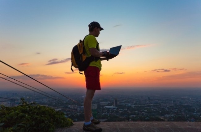 5 modi per risparmiare quando si viaggia 5 modi per risparmiare quando si viaggia