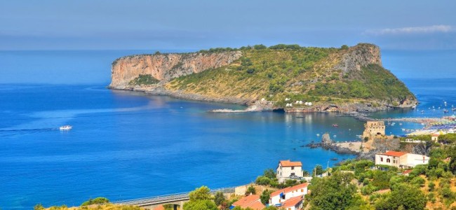 Scalea piace ai russi. Pioggia di rubli per comprare casa in Calabria Scalea piace ai russi. Pioggia di rubli per comprare casa in Calabria