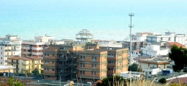 Ospedale Trebisacce, la “presa in giro” della riapertura. Cittadini invocano dimissioni sindaci Alto Jonio Ospedale Trebisacce, la “presa in giro” della riapertura. Cittadini invocano dimissioni sindaci Alto Jonio