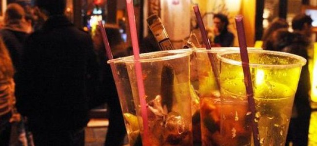 Castrovillari. Vendeva superalcolici a studenti, sospesa licenza a bar Castrovillari. Vendeva superalcolici a studenti, sospesa licenza a bar