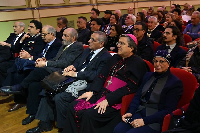 Palermo, Lena Gentile di Montegiordano “Artista dell’anno 2015” Palermo, Lena Gentile di Montegiordano “Artista dell’anno 2015”