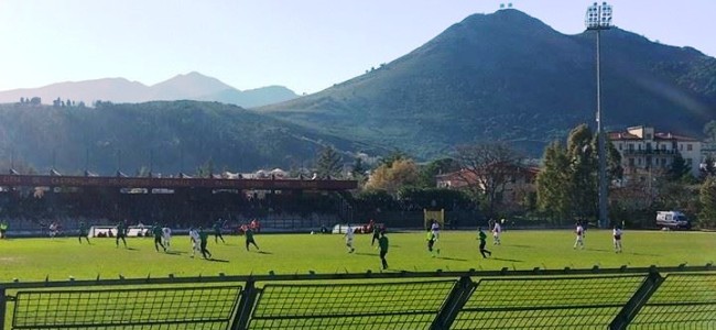 Calcio, Eccellenza. Castrovillari piega Trebisacce e mantiene il primato Calcio, Eccellenza. Castrovillari piega Trebisacce e mantiene il primato