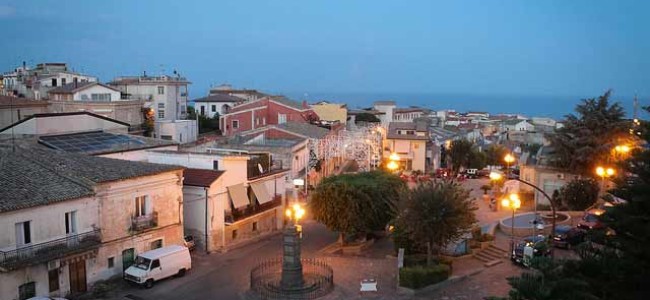 Amministrative ad Amendolara. Centrosinistra pesca nel passato il suo candidato sindaco Amministrative ad Amendolara. Centrosinistra pesca nel passato il suo candidato sindaco