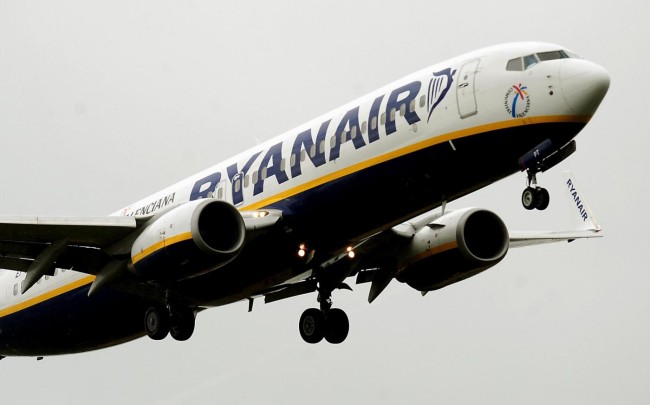 Ryanair prepara i bagagli: niente più voli da Crotone