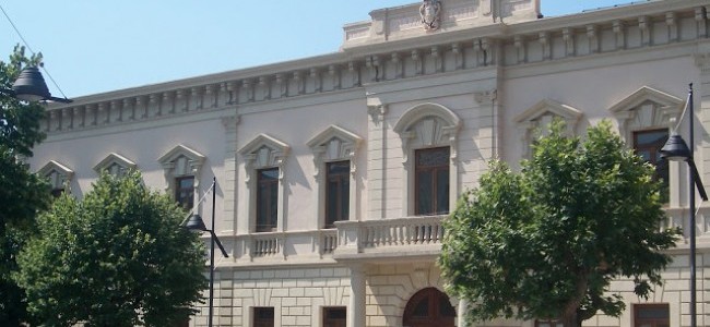 Castrovillari, Lo Polito invita la “vecchia guardia” al consiglio nello storico Palazzo di Città
