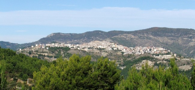 Albidona, Mundo attacca sindaco uscente: «Prima si è tirato fuori e poi ha organizzato una lista» Albidona, Mundo attacca sindaco uscente: «Prima si è tirato fuori e poi ha organizzato una lista»