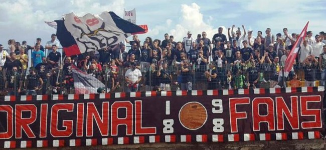 Calcio, Serie D. Castrovillari acciuffa un pari miracoloso all’esordio Calcio, Serie D. Castrovillari acciuffa un pari miracoloso all’esordio