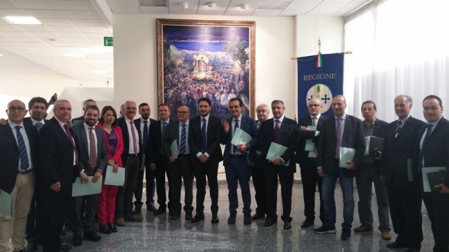 Regione Calabria, insediato il nuovo Consiglio delle Autonomie Locali Regione Calabria, insediato il nuovo Consiglio delle Autonomie Locali