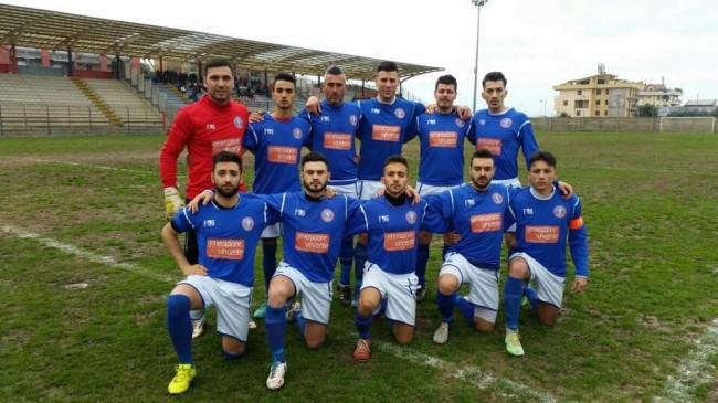Calcio. Sconfitte pesanti per Castrovillari, Trebisacce e Roseto. Goleada Amendolara Calcio. Sconfitte pesanti per Castrovillari, Trebisacce e Roseto. Goleada Amendolara
