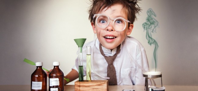 Alunni della Sibaritide diventano piccoli scienziati pazzi Alunni della Sibaritide diventano piccoli scienziati pazzi