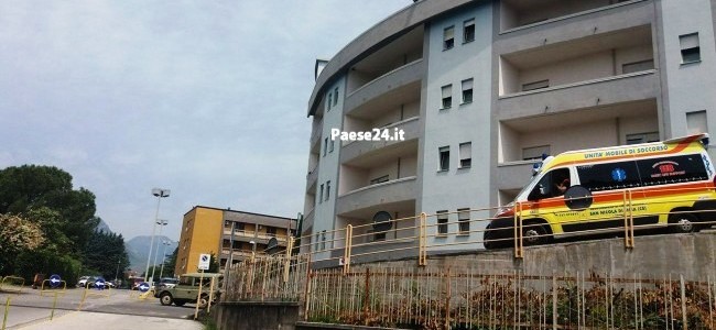 Ospedale Castrovillari. «Rispetto per il diritto alla salute. Basta scippi» Ospedale Castrovillari. «Rispetto per il diritto alla salute. Basta scippi»