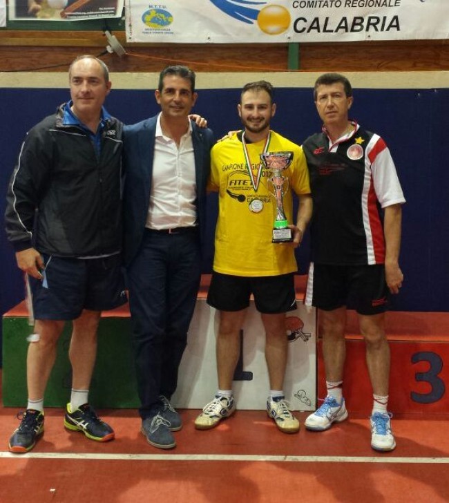 Tennistavolo, ai Campionati Regionali gli atleti del Castrovillari fanno incetta di medaglie Tennistavolo, ai Campionati Regionali gli atleti del Castrovillari fanno incetta di medaglie