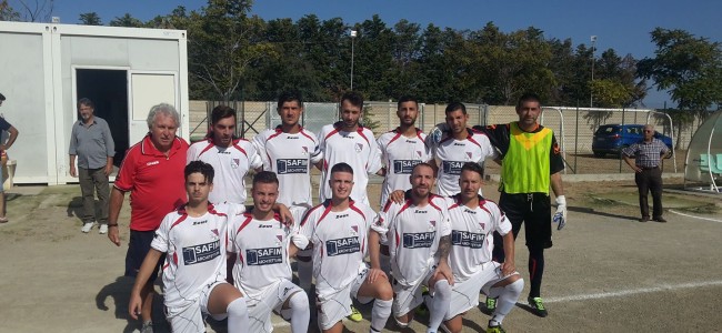 Calcio. Roseto brinda anche in casa. Pari per Castrovillari, Trebisacce e Amendolara Calcio. Roseto brinda anche in casa. Pari per Castrovillari, Trebisacce e Amendolara