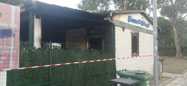 Incendiato locale estivo a Villapiana Incendiato locale estivo a Villapiana