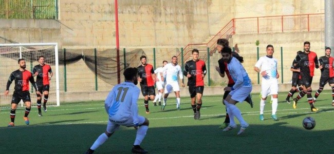 Vittorie pesanti per Castrovillari, Trebisacce e Roseto. Amendolara torna con i piedi per terra Vittorie pesanti per Castrovillari, Trebisacce e Roseto. Amendolara torna con i piedi per terra