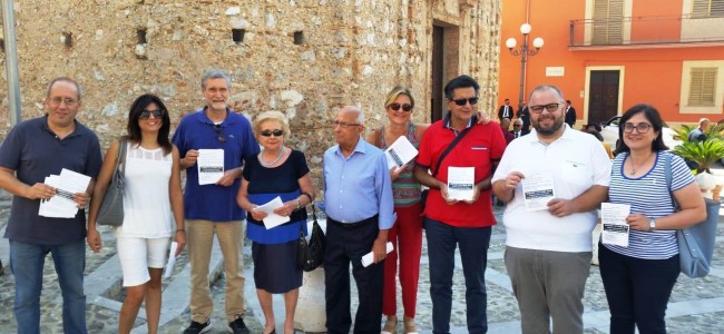 Cresce la mobilitazione in difesa dell’ospedale di Castrovillari Cresce la mobilitazione in difesa dell’ospedale di Castrovillari