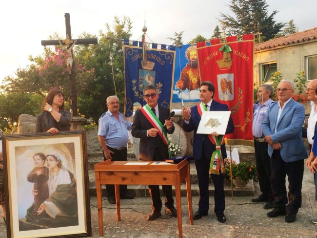 Patto di Amicizia tra Oriolo e Fuscaldo nel segno di San Francesco Patto di Amicizia tra Oriolo e Fuscaldo nel segno di San Francesco