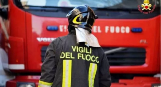Alto Jonio senza Vigili del Fuoco. Decimato il Distaccamento di Trebisacce Alto Jonio senza Vigili del Fuoco. Decimato il Distaccamento di Trebisacce