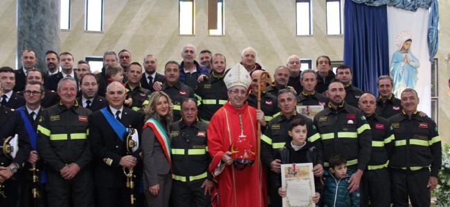 A Rossano la festa di Santa Barbara. Riconoscimento per Vigili del Fuoco A Rossano la festa di Santa Barbara. Riconoscimento per Vigili del Fuoco