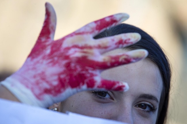 Lotta al femminicidio. Il tour “Da donna a donna” fa tappa a Corigliano Lotta al femminicidio. Il tour “Da donna a donna” fa tappa a Corigliano