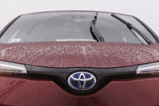 L’ibrido Toyota alla conquista d’Europa: l’accordo con Panasonic e le novità C-HR e RAV4