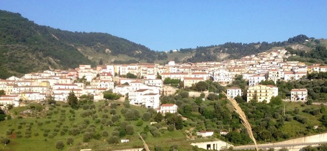 Coronavirus. «Cosa è davvero successo ad Oriolo? Sindaco, vogliamo la verità» Coronavirus. «Cosa è davvero successo ad Oriolo? Sindaco, vogliamo la verità»