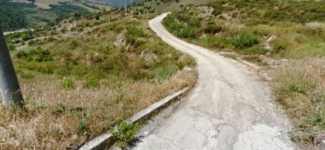 Amendolara. Amministrazione attenta alle aree rurali. Approvato progetto manutenzione strada Amendolara. Amministrazione attenta alle aree rurali. Approvato progetto manutenzione strada