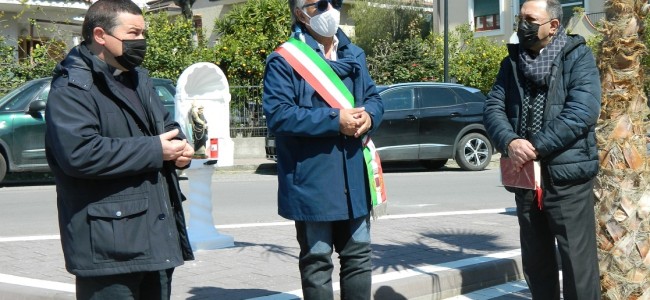Amendolara. Restituita alla devozione la statuetta del patrono San Vincenzo Ferrer Amendolara. Restituita alla devozione la statuetta del patrono San Vincenzo Ferrer