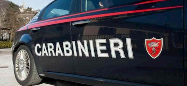 Rende. Carabinieri chiudono Bar per violazione norme anti Covid Rende. Carabinieri chiudono Bar per violazione norme anti Covid
