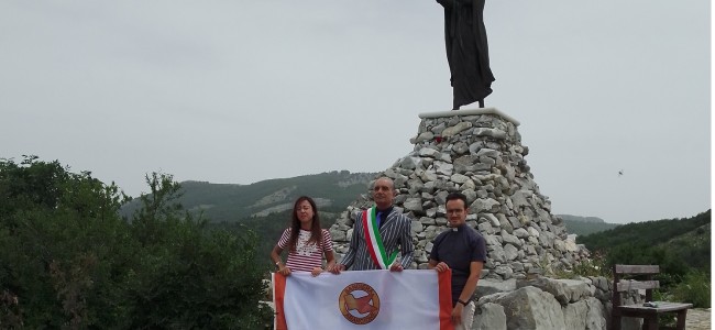 San Severino Lucano. Campane a festa per la conferma della Bandiera Arancione San Severino Lucano. Campane a festa per la conferma della Bandiera Arancione