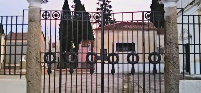 Cassano allo Ionio. Il Comune pensa ad un nuovo cimitero a Sibari Cassano allo Ionio. Il Comune pensa ad un nuovo cimitero a Sibari