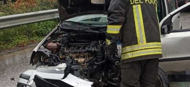 Incidente stradale a Cassano. Un morto e due feriti Incidente stradale a Cassano. Un morto e due feriti