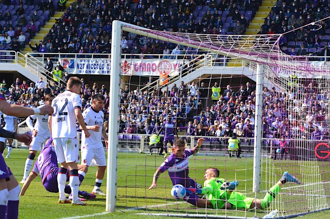 Calcio, Serie A. La partita di Paese24: Fiorentina-Bologna 1-0