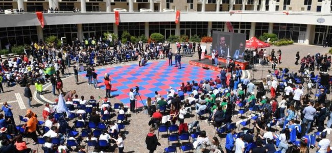 Calabria. In Cittadella arrivano gli atleti disabili con la “Fiaccola della speranza” Calabria. In Cittadella arrivano gli atleti disabili con la “Fiaccola della speranza”